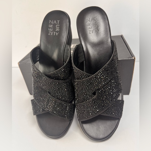 Sz 11M Dressy Black Slip-on Naturalizer Rowena 2 Slide Sandal Black Embellished - Picture 2 of 7